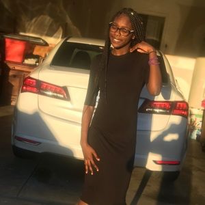 Meet your Posher, Samara